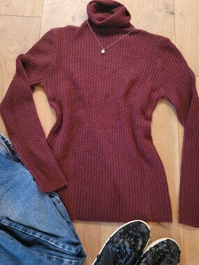 Burgundy Ribbed Turtleneck Sweater XL Soft Stretch Cozy Layering Top